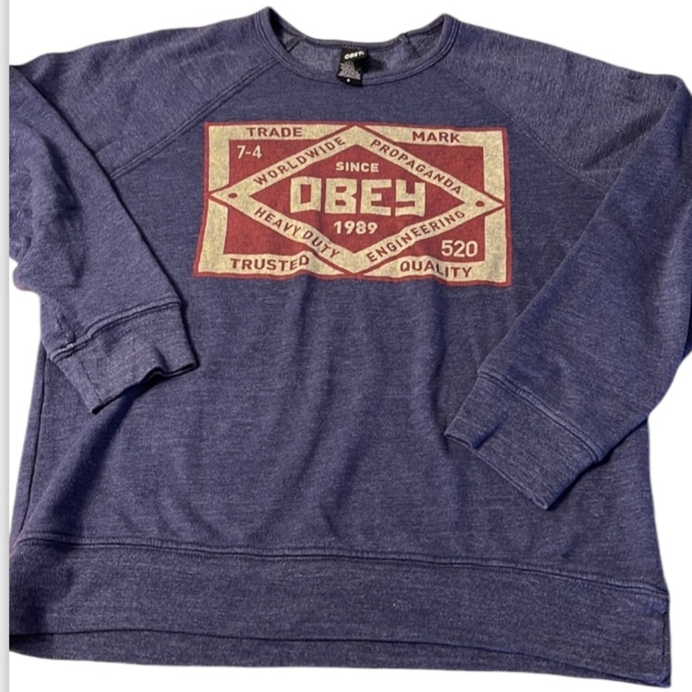 OBEY sweater